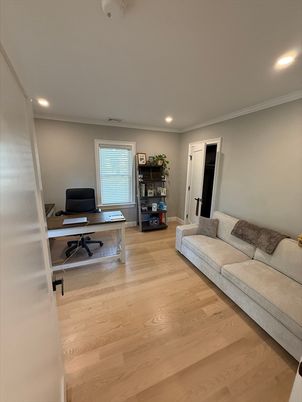 Home Office, Interior, Recessed Lighting, Wood Texture Flooring