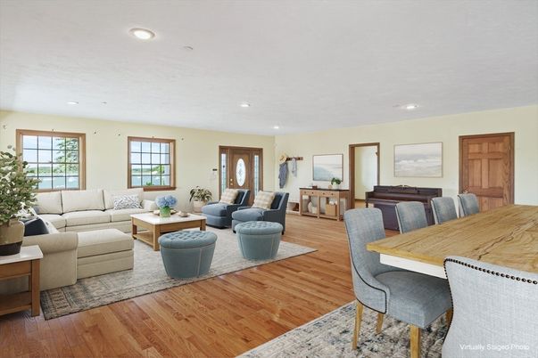 Dining room, Interior, Living room, Recessed Lighting, Wood Texture Flooring