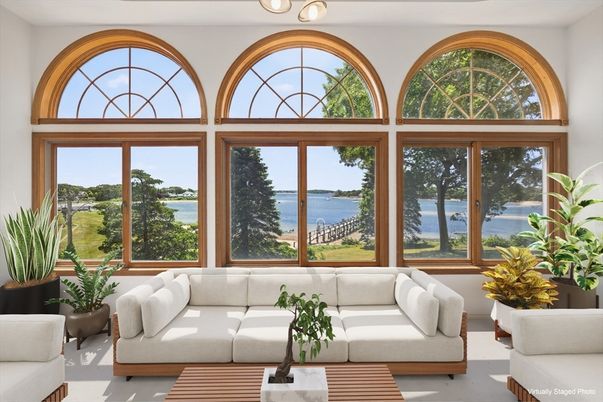 Interior, Living room, Water