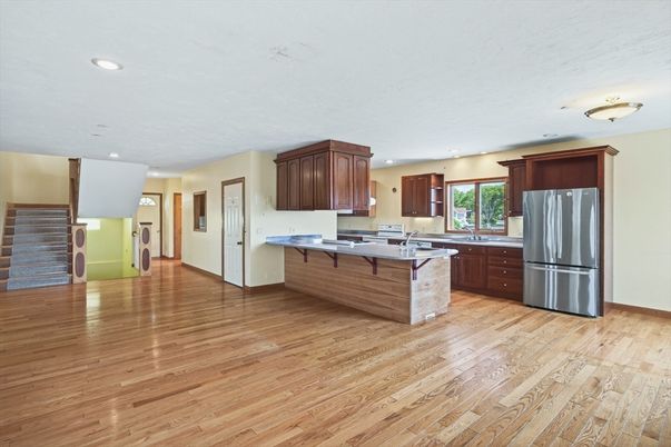Interior, Kitchen, Recessed Lighting, Wood Texture Flooring