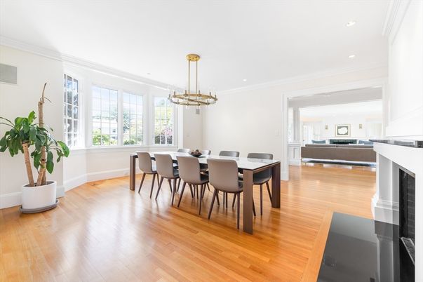 Dining room, Fireplace, Interior, Pendant Lights, Recessed Lighting, Wood Texture Flooring