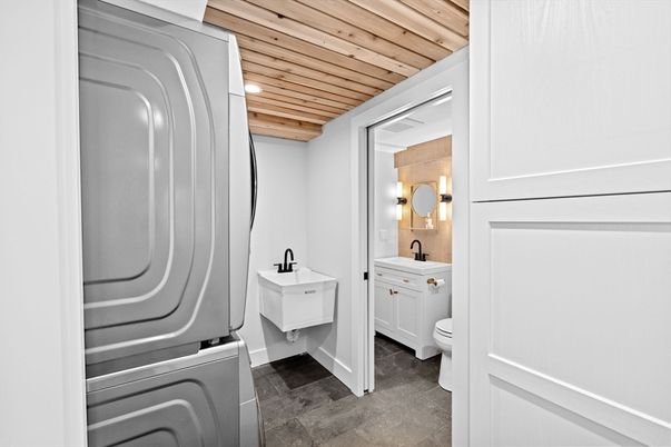 Bathroom, Interior, Recessed Lighting, Wooden Ceilings