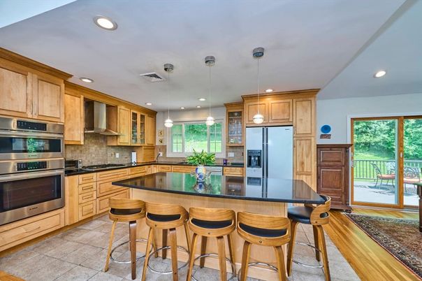 Interior, Kitchen, Pendant Lights, Recessed Lighting, Stainless Steel Appliances