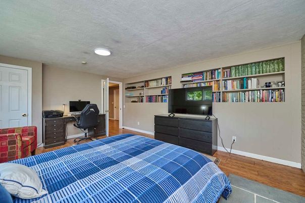 Bedroom, Home Office, Interior, Wood Texture Flooring