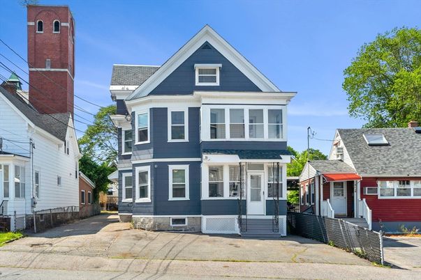 Detached Garage, Exterior, Facade, Queen Anne Victorian