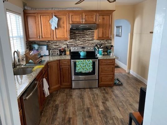 Interior, Kitchen, Stainless Steel Appliances, Wood Texture Flooring