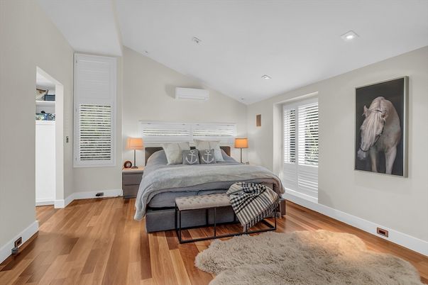 Bedroom, Interior, Recessed Lighting, Wood Texture Flooring