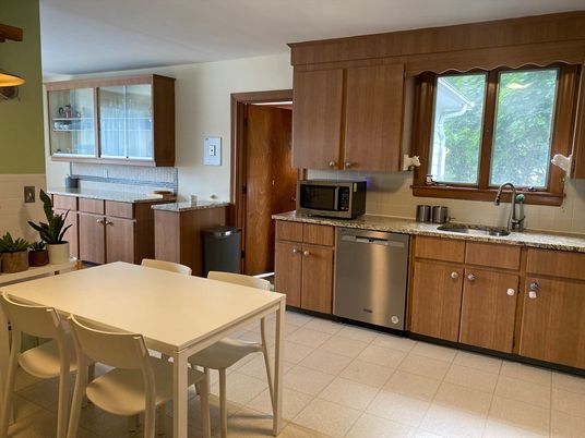Dining room, Interior, Kitchen, Stainless Steel Appliances