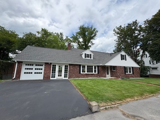 Attached, Exterior, Facade, Brick Facade, Cape Cod