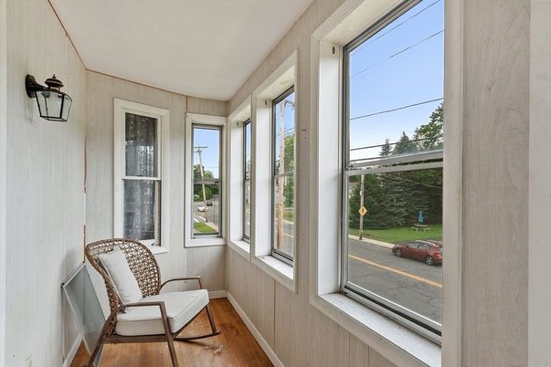 Interior, Sun Room, Wood Texture Flooring