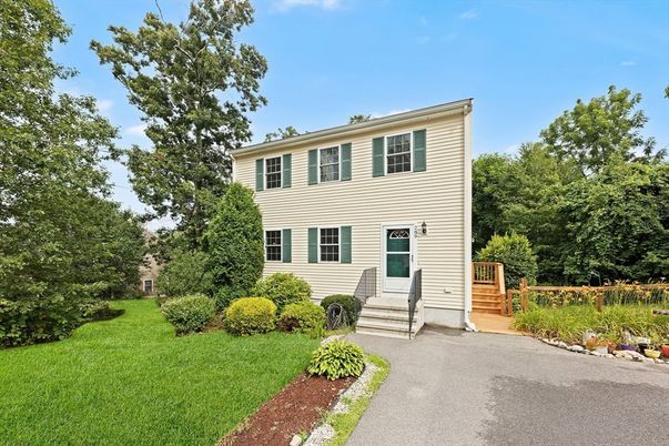 Backyard, Exterior, Facade, Georgian
