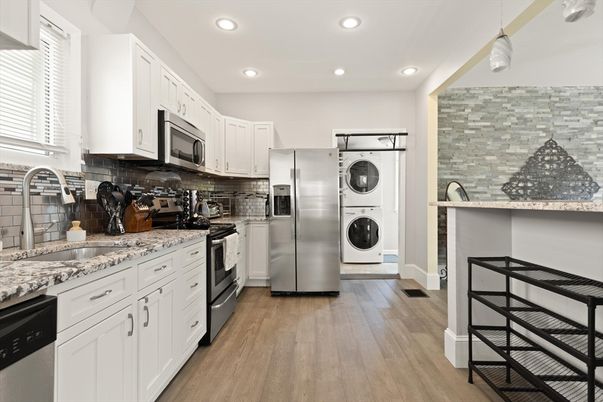 Interior, Kitchen, Pendant Lights, Recessed Lighting, Stainless Steel Appliances, Washer, Wood Texture Flooring