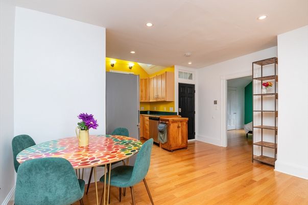 Dining room, Interior, Kitchen, Recessed Lighting, Wood Texture Flooring
