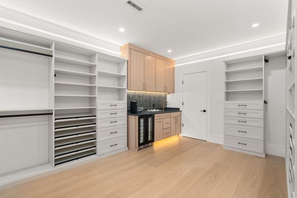 Interior, Recessed Lighting, Walk-in Closets, Wood Texture Flooring