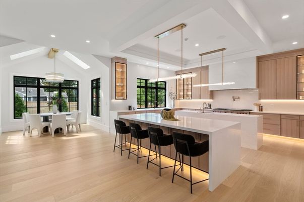 Dining room, Interior, Kitchen, Pendant Lights, Recessed Lighting, Wood Texture Flooring
