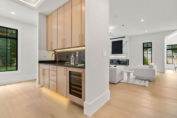 Interior, Kitchen, Living room, Recessed Lighting, Wood Texture Flooring