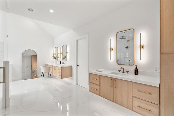 Bathroom, Dual Sink Vanities, Interior, Marble, Recessed Lighting