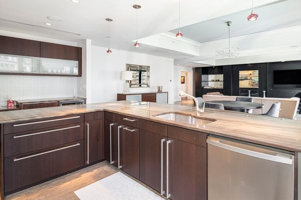 Dining room, Interior, Kitchen, Pendant Lights, Recessed Lighting, Wood Texture Flooring