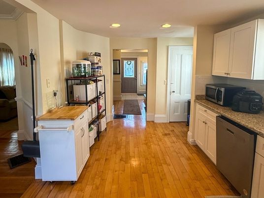 Interior, Kitchen, Recessed Lighting, Wood Texture Flooring