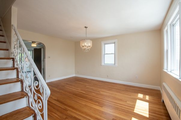 Chandelier, Empty room, Interior, Wood Texture Flooring