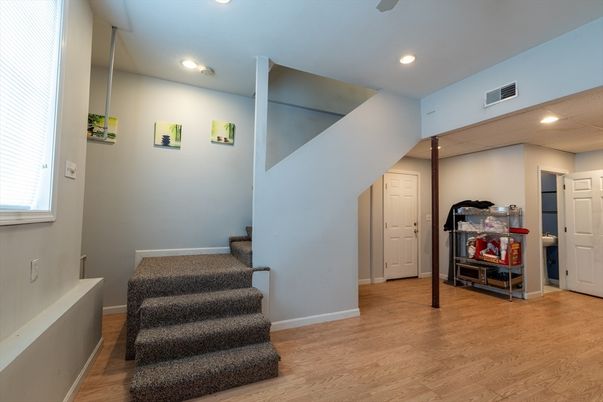 Interior, Recessed Lighting, Wood Texture Flooring