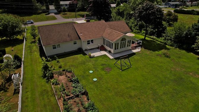 Exterior, Drone