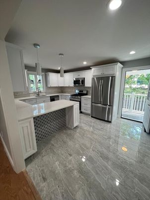 Interior, Kitchen, Pendant Lights, Recessed Lighting, Stainless Steel Appliances