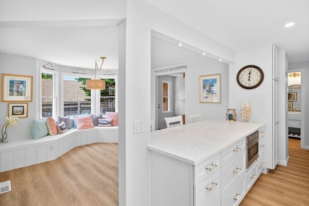 Dining room, Interior, Pendant Lights, Recessed Lighting, Wood Texture Flooring