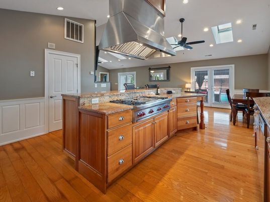 Dining room, Interior, Kitchen, Recessed Lighting, Stainless Steel Appliances, Wood Texture Flooring
