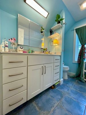Bathroom, Interior