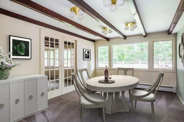 Dining room, Interior