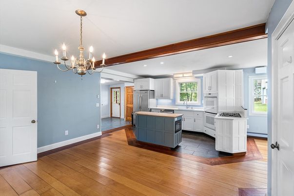 Chandelier, Interior, Kitchen, Recessed Lighting, Wood Texture Flooring