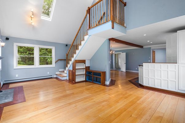 Chandelier, Interior, Recessed Lighting, Wooden Beams, Wood Texture Flooring