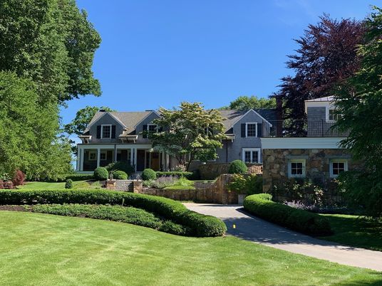 Backyard, Exterior, Facade, Farmhouse