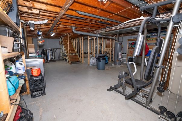 Fitness Equipment, Interior, Wooden Beams
