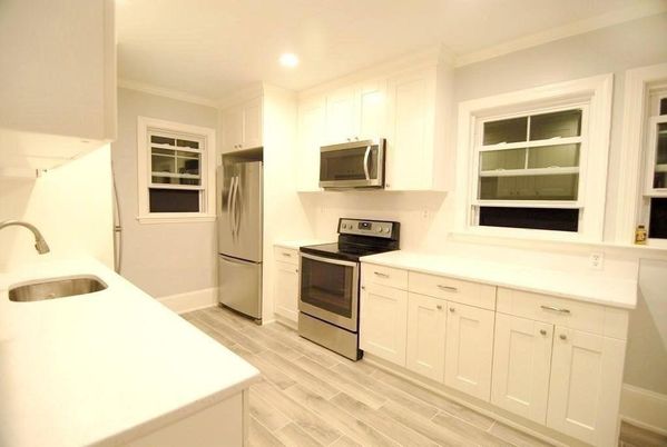 Interior, Kitchen, Recessed Lighting, Wood Texture Flooring