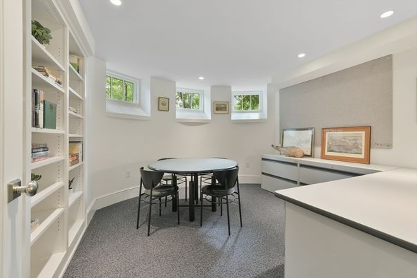 Dining room, Interior, Recessed Lighting