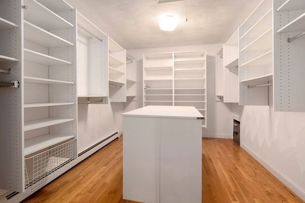 Interior, Walk-in Closets, Wood Texture Flooring