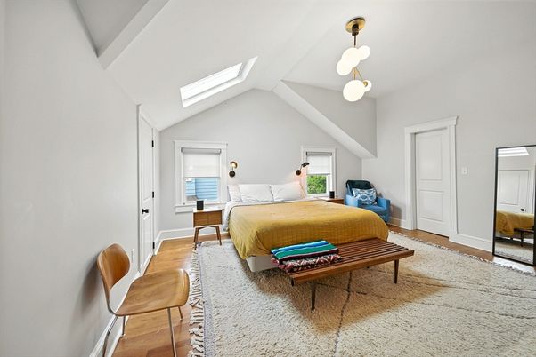 Bedroom, Interior, Pendant Lights, Wood Texture Flooring