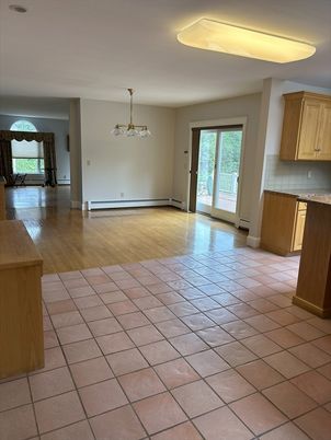Empty room, Interior, Pendant Lights, Wood Texture Flooring