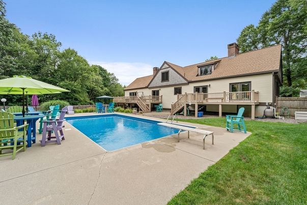Backyard, Exterior, Pool
