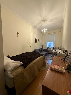 Bedroom, Chandelier, Interior, Living room, Wood Texture Flooring