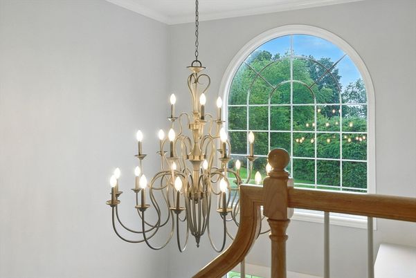 Chandelier, Interior