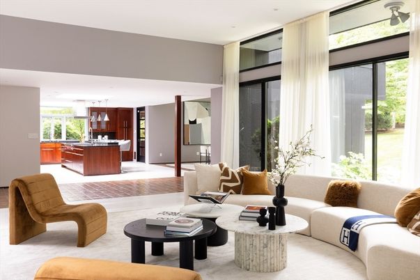 Interior, Living room, Pendant Lights, Recessed Lighting