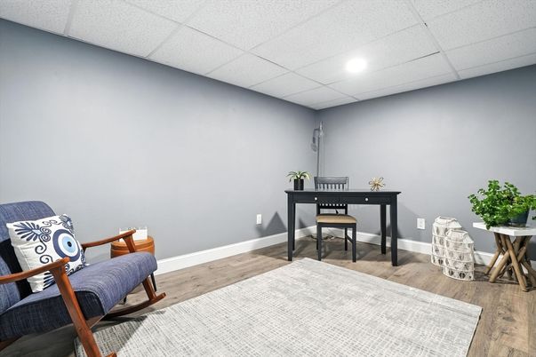 Home Office, Interior, Recessed Lighting, Wood Texture Flooring
