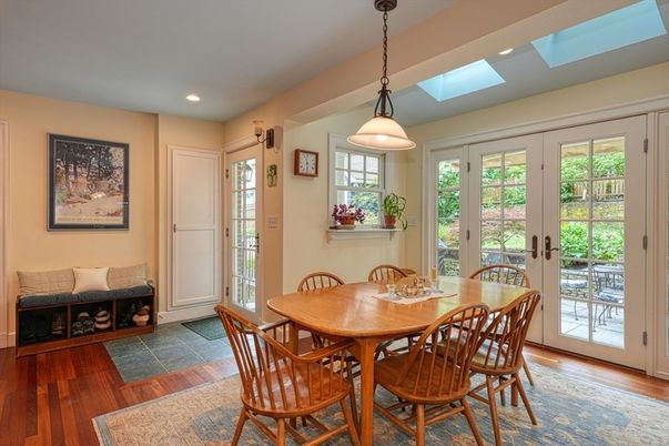 Dining room, Interior, Pendant Lights, Recessed Lighting, Wood Texture Flooring