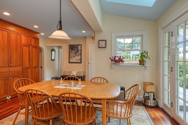 Dining room, Interior, Pendant Lights, Recessed Lighting, Wood Texture Flooring