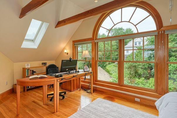 Home Office, Interior, Recessed Lighting, Wooden Beams, Wood Texture Flooring