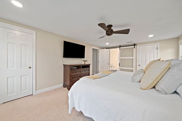 Bedroom, Interior, Recessed Lighting
