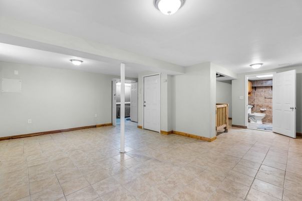 Bathroom, Empty room, Interior